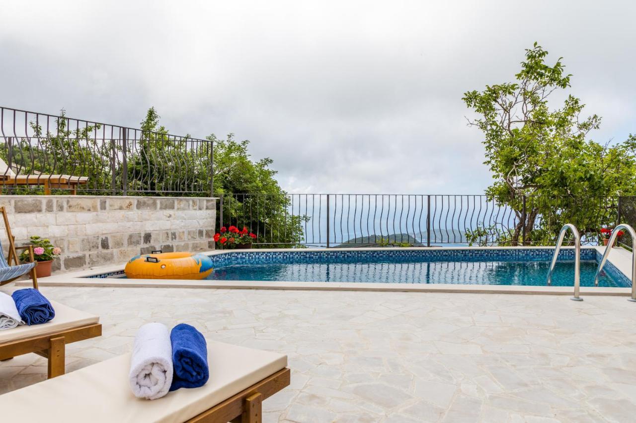 Villa Ladera Lapcici ブドヴァ エクステリア 写真