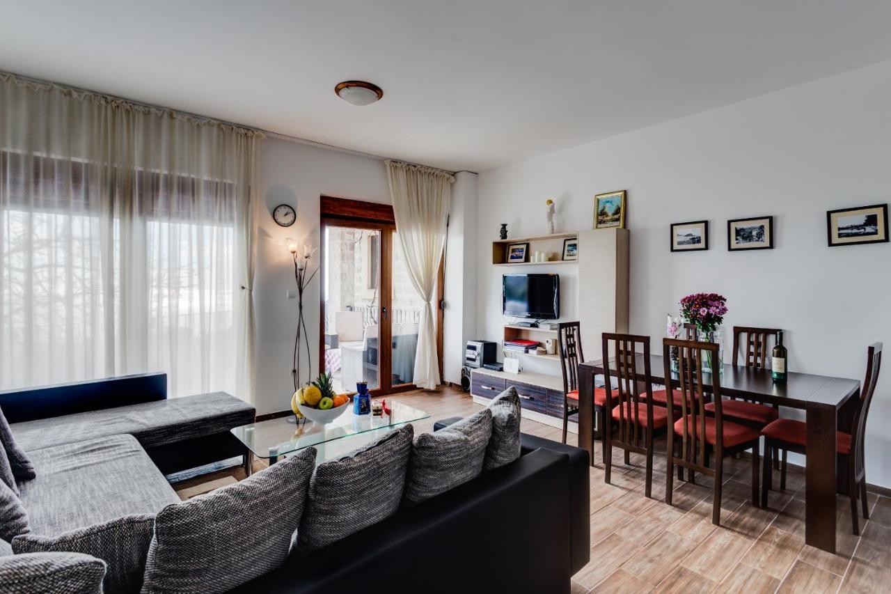Villa Ladera Lapcici ブドヴァ エクステリア 写真
